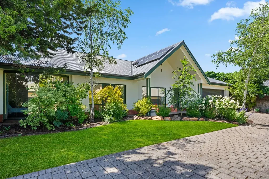 Glenunga 3Zimmer A Rare Offering of Space, Security and Sophistication in Prestigious Glenunga