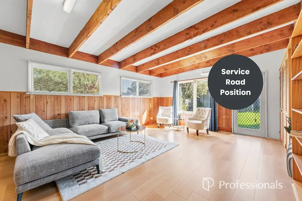Seaford 4 Bedroom Cathedral Ceilings On 724m² Land - A Rare Coastal Landholding with Long-Term Potential