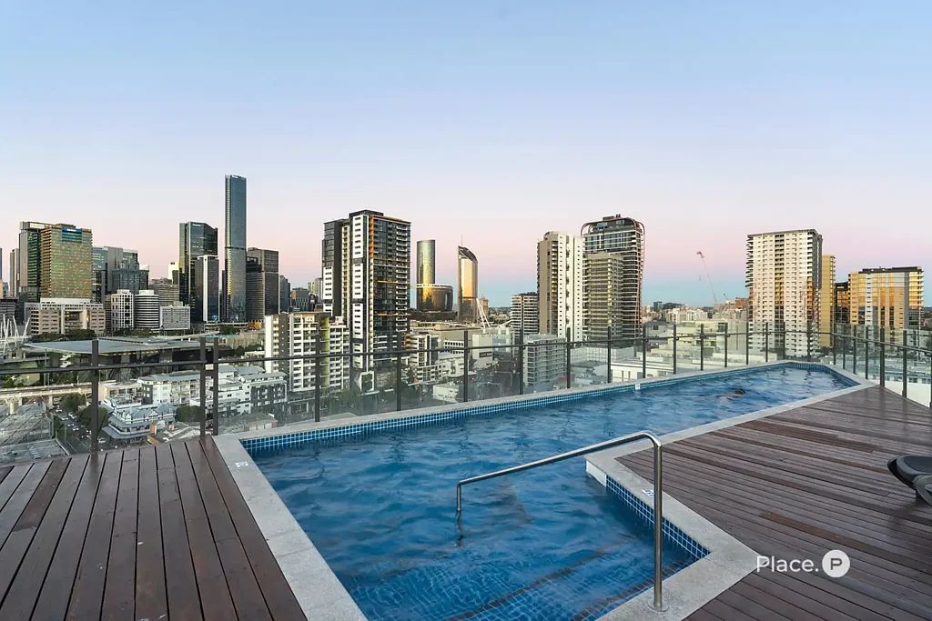 South Brisbane 2침실 Modern Apartment in a Highly Sought-After Inner-City Address