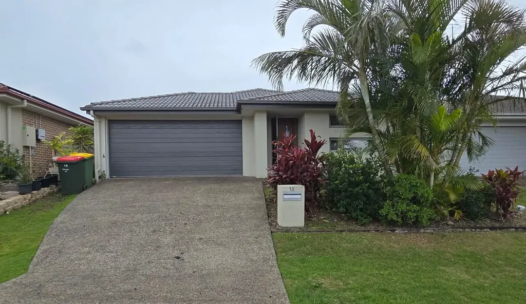 Four Bedroom Family Home in Coomera