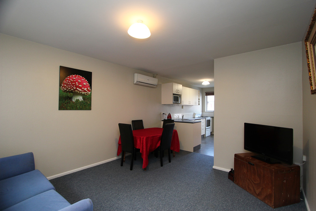 3/34 Brougham Street, Addington, Christchurch, 2 Schlafzimmer, 1 Badezimmer