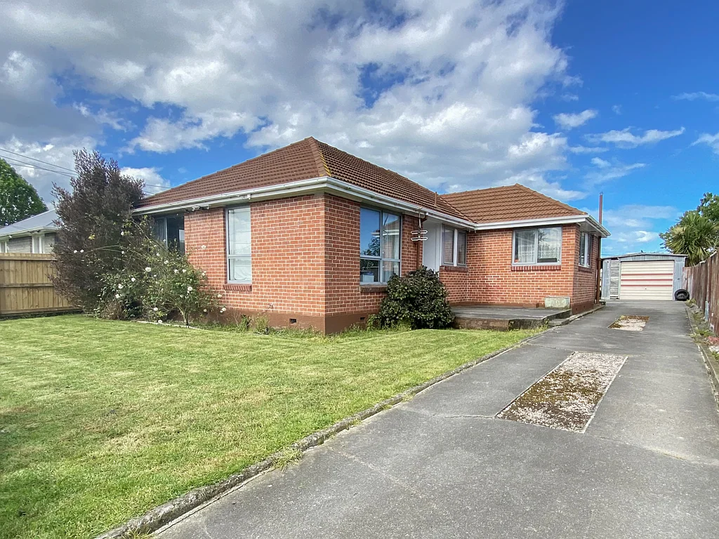 In the Zones, Close to the Action!