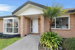 8 Willowbank Close, East Tamaki Heights, Manukau City