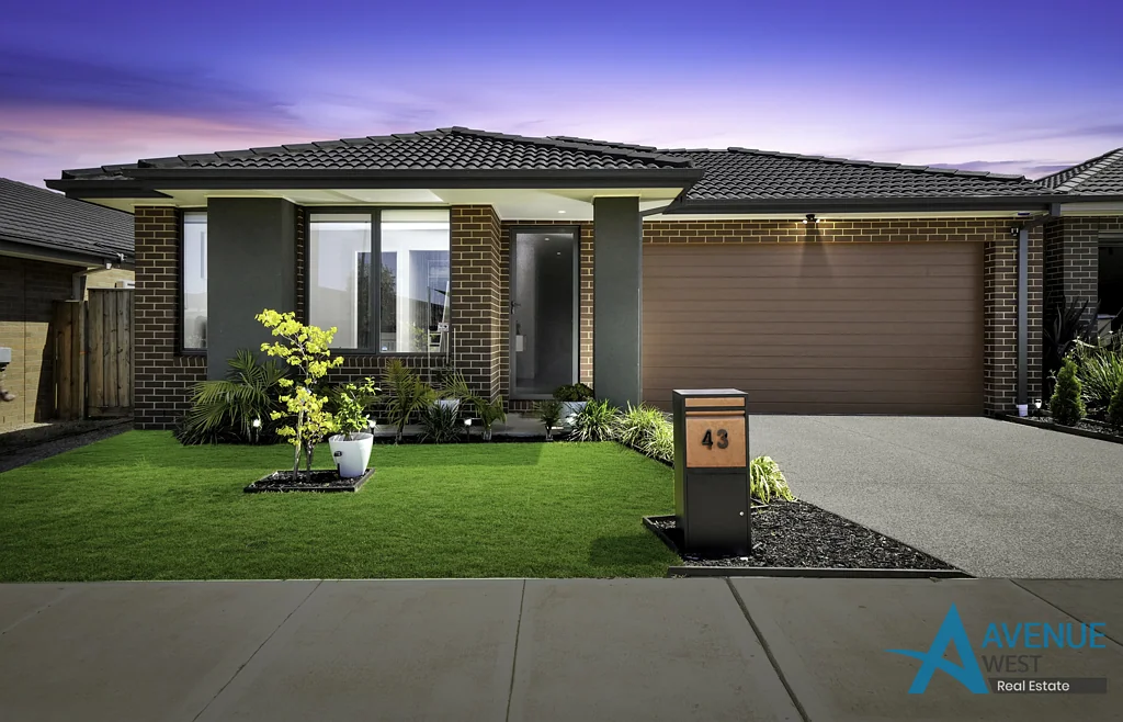 43 Aurich Street, Weir Views, VIC 3338
