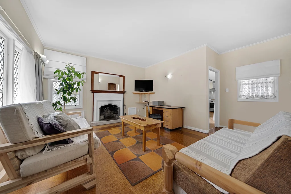 19 Paparoa Road, Cockle Bay, Manukau City, Auckland
