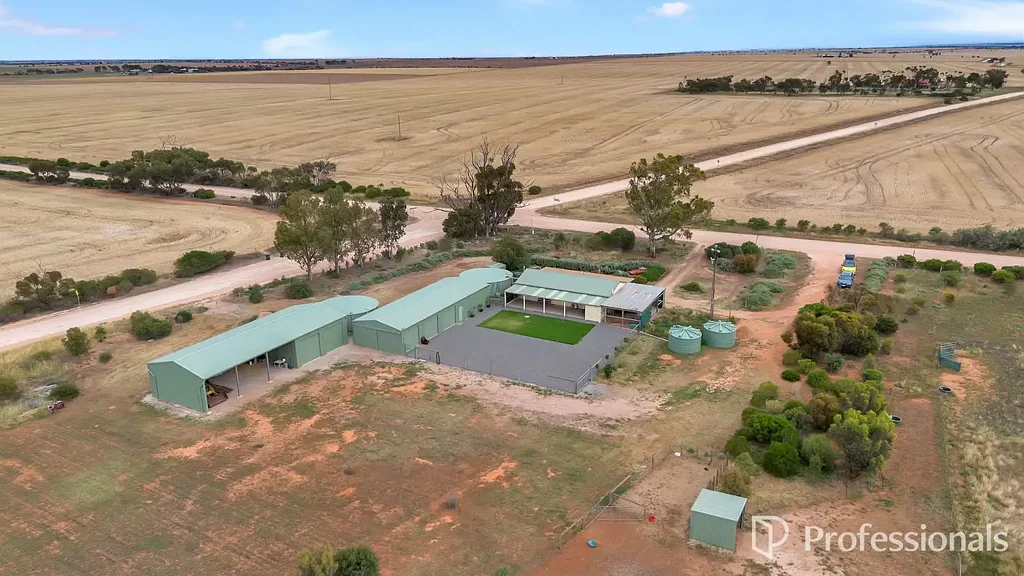 6 Hamley Bridge Road, Barabba, SA 5460