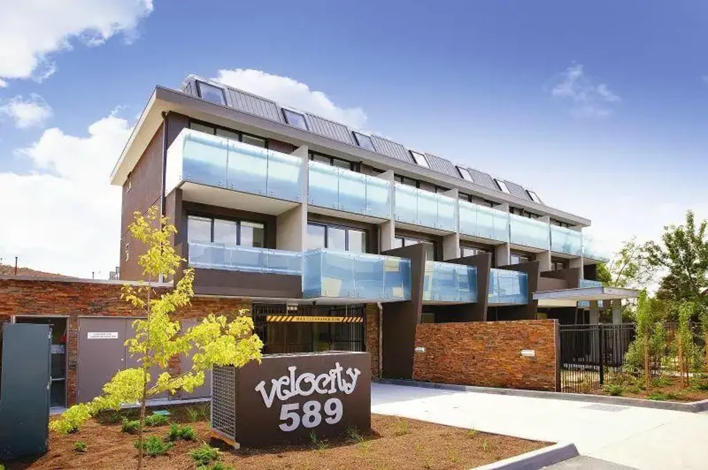 Student studio living close to Swinburne University