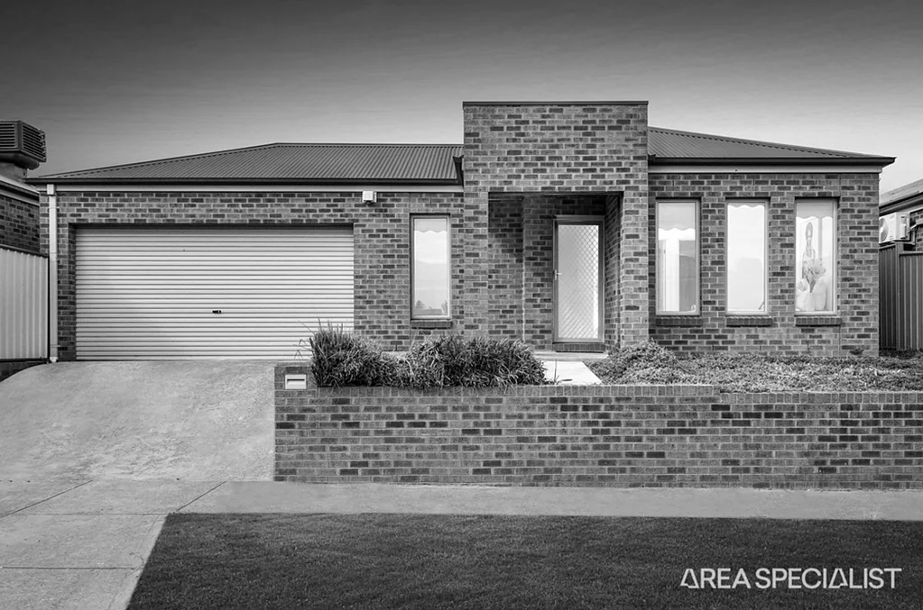 6 Hiraji Street, Kurunjang, VIC 3337