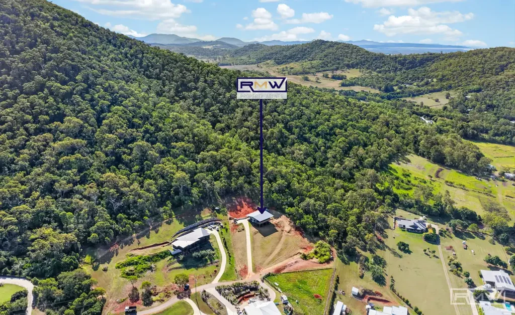 Inverness 3 Slaapkamer Peaceful Acreage Living with Stunning Ocean Views and Endless Potential