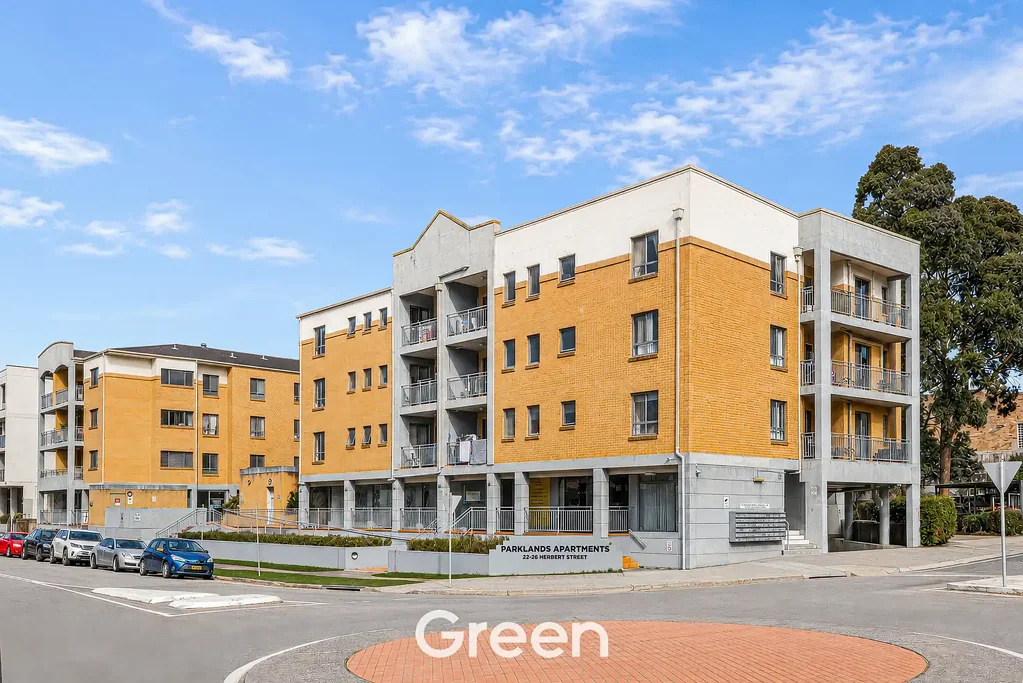 West Ryde 2房 宽敞两居室公寓，尽享生活方式与便利 Spacious 2 Bedroom Apartment Offering Lifestyle and Convenience