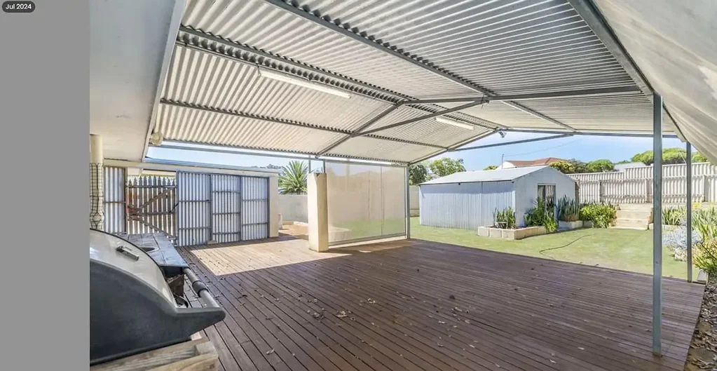Geraldton 3chambre OWNER MUST SELL - Can be Subdivided "Subject to shire approval"