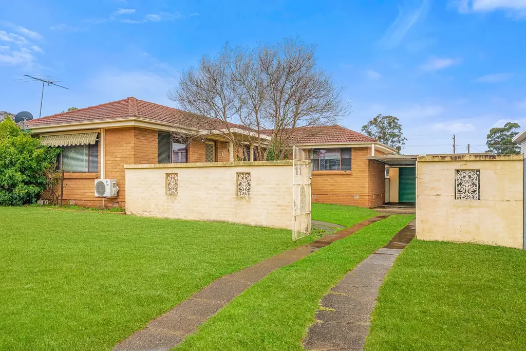 11 Jordon Street, Cambridge Park, NSW 2747