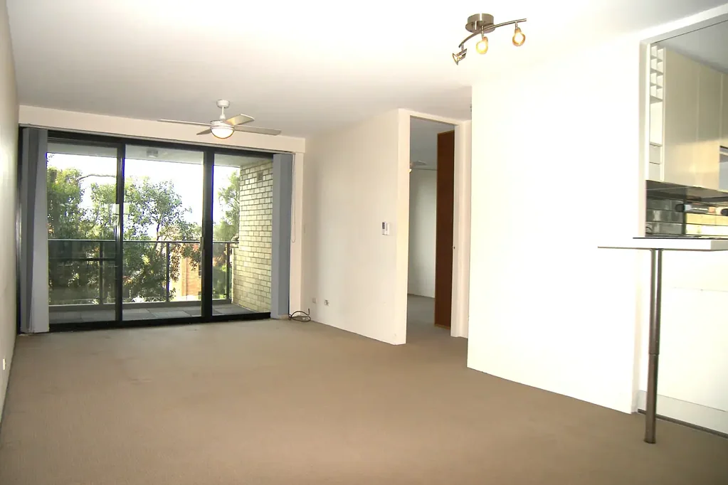 Mosman 1 Bedroom Spacious One-Bedroom Apartment