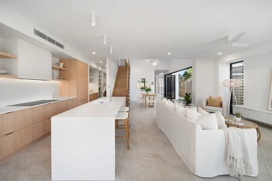 2/154 Oceanic Drive, Warana, QLD 4575, 3 રૂમ, 2 બાથરૂમ, Apartment