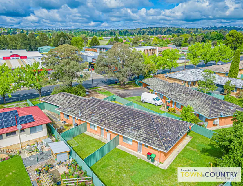 1, 2 & 3 11 Queen Elizabeth Drive, Armidale, Tamworth, 6 rūma, 3 rūma horoi, Apartment