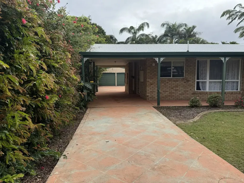 Great ground level brick home in Tin Can Bay