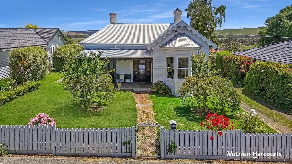 200 Henty Street, Casterton, VIC 3311