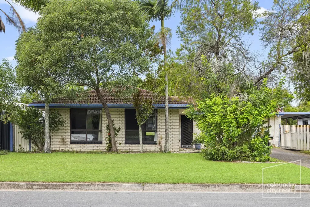 19 Milbong Street, Battery Hill, QLD 4551