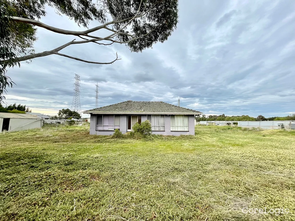 Lara "Prime 5-Acre Corner Block in Future Growth Corridor – Exceptional Land Banking Opportunity"