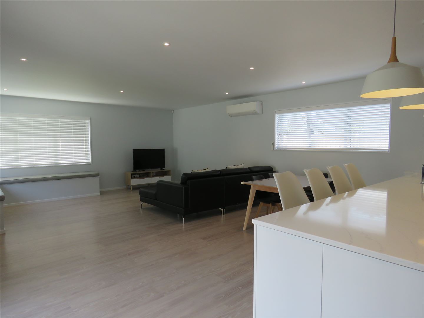 102 Aorangi Road, Bryndwr, Christchurch, 4 રૂમ, 0 બાથરૂમ