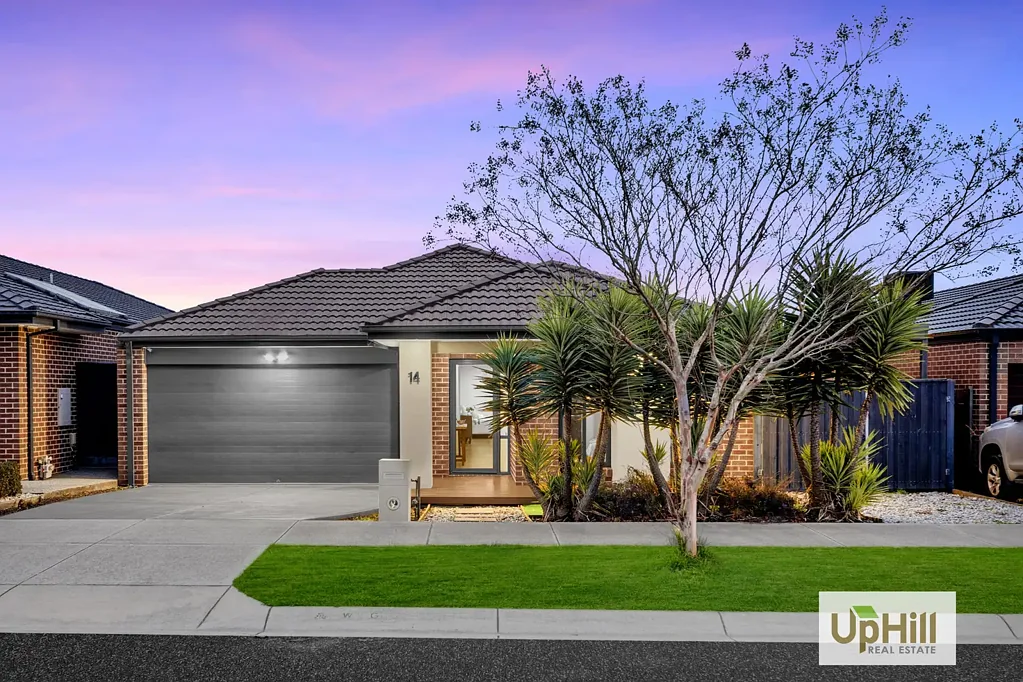 14 Craddock Drive, Clyde North, VIC 3978
