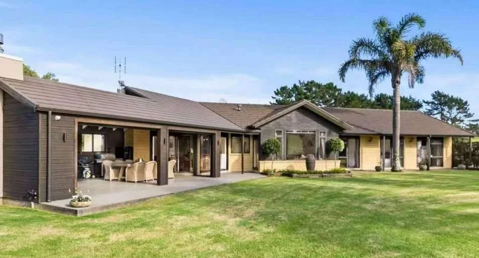 Waiuku 5 Slaapkamer The Ultimate Family Lifestyle Living on 2.02ha