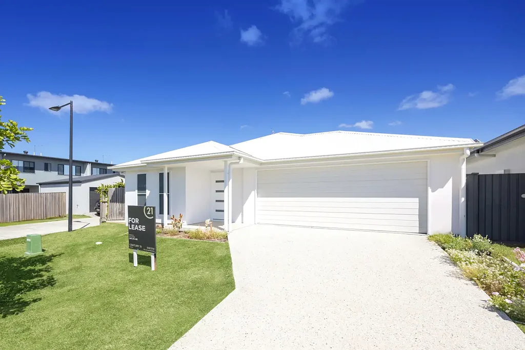 Modern Living in Palmview