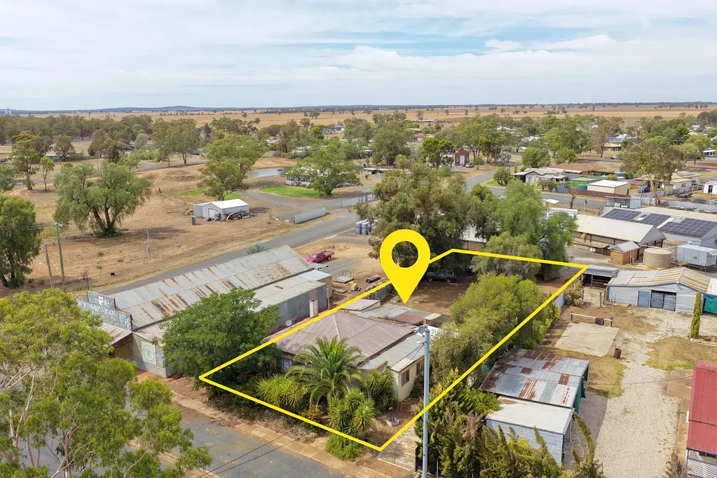Ungarie 4ห้องนอน Renovator's Dream in Ungarie, NSW