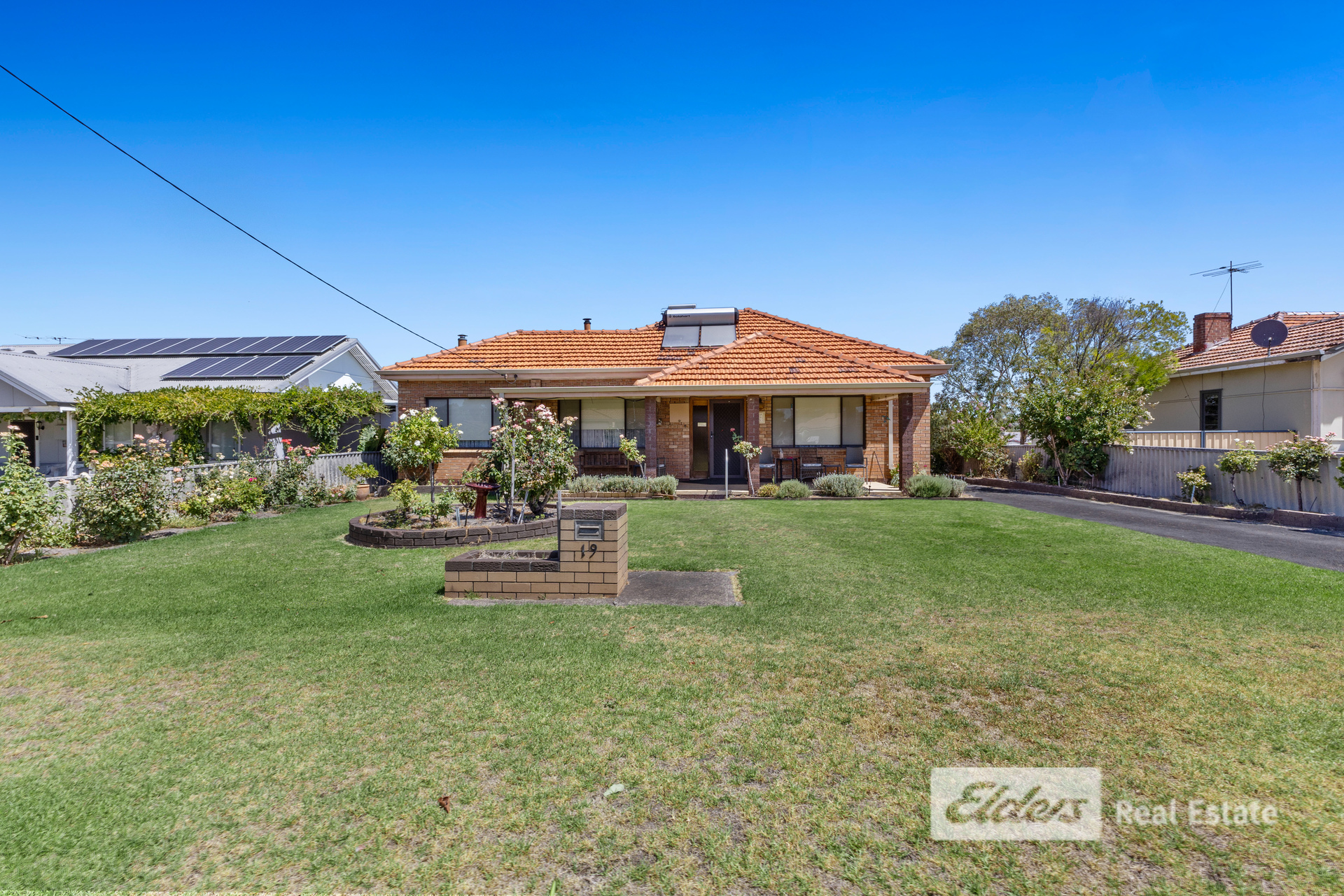 19 DEAKIN ST, COLLIE WA 6225, 0 Kuwarto, 0 Banyo, House