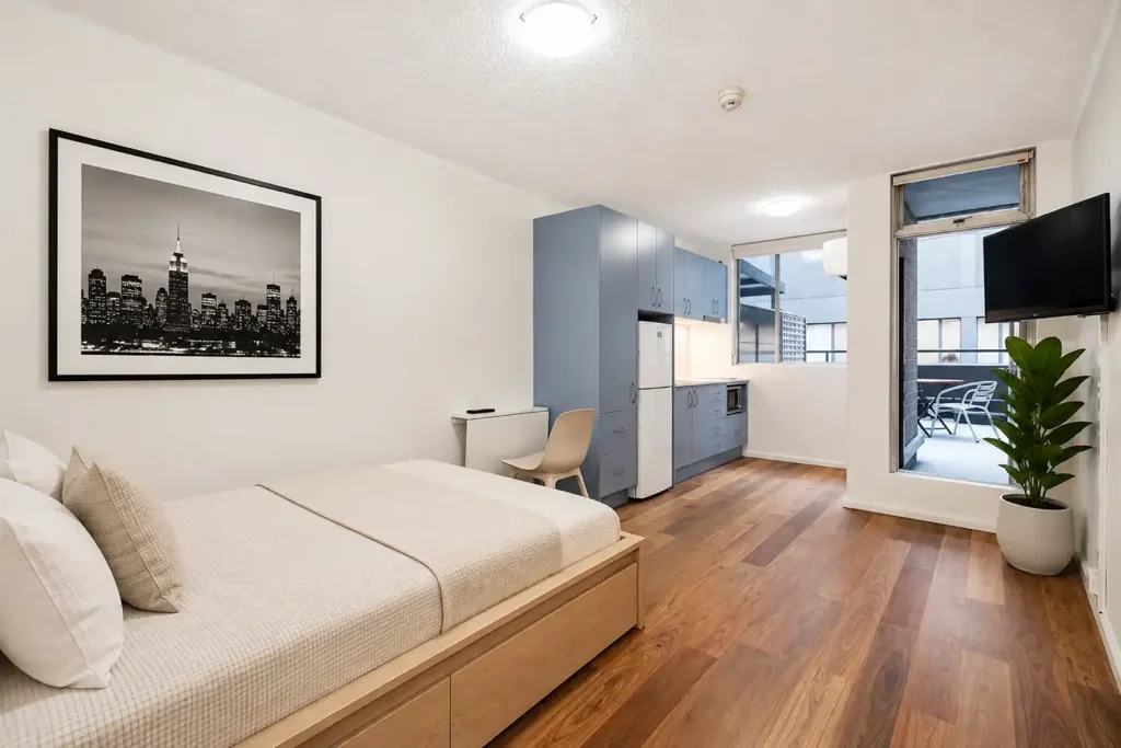 Surry Hills North-Facing Studio with Oversized Courtyard