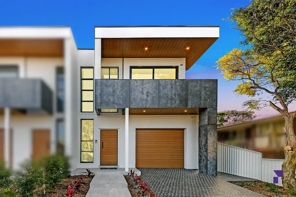 1/83 Wentworth Street, Greenacre, NSW 2190
