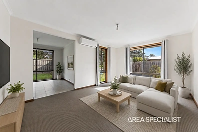 1/42 Salisbury Street, Lang Lang, VIC 3984, 2 slaapkamers, 1 badkamers, House