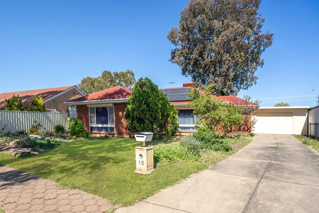 15 Almond Drive, Salisbury, SA 5108