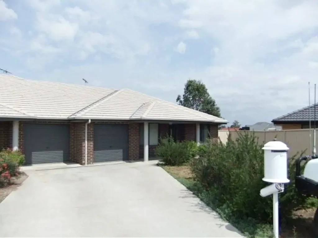 1/5 Drury Close, Singleton, NSW 2330, 3 Bedrooms, 2 Bathrooms, Unit