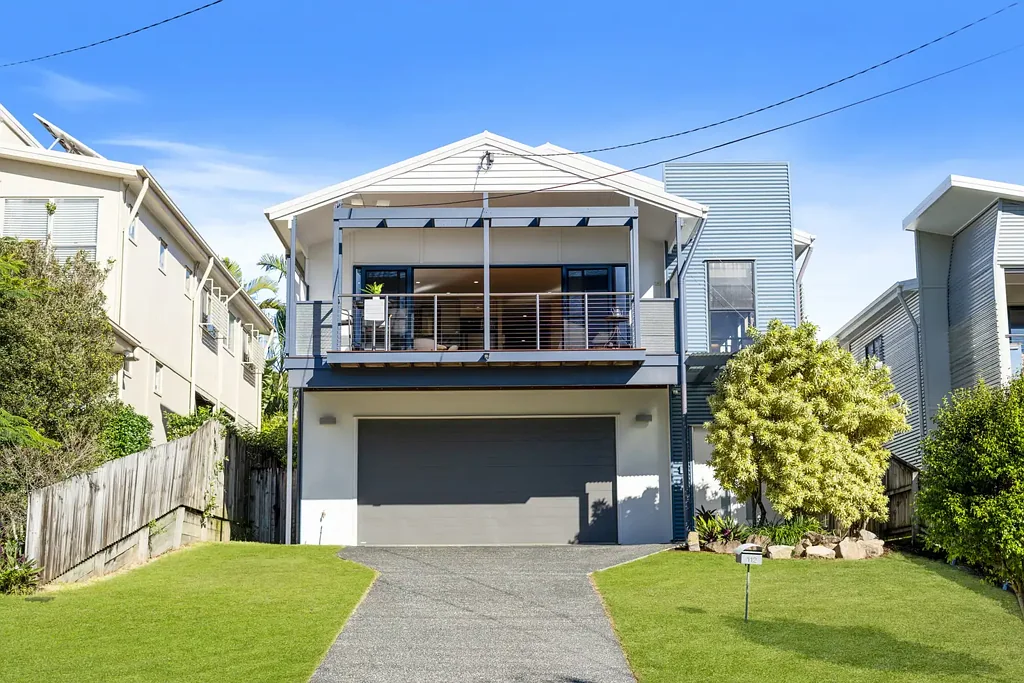 112 McFadden Street, Wynnum, QLD 4178, 5 Bedrooms, 3 Bathrooms, House