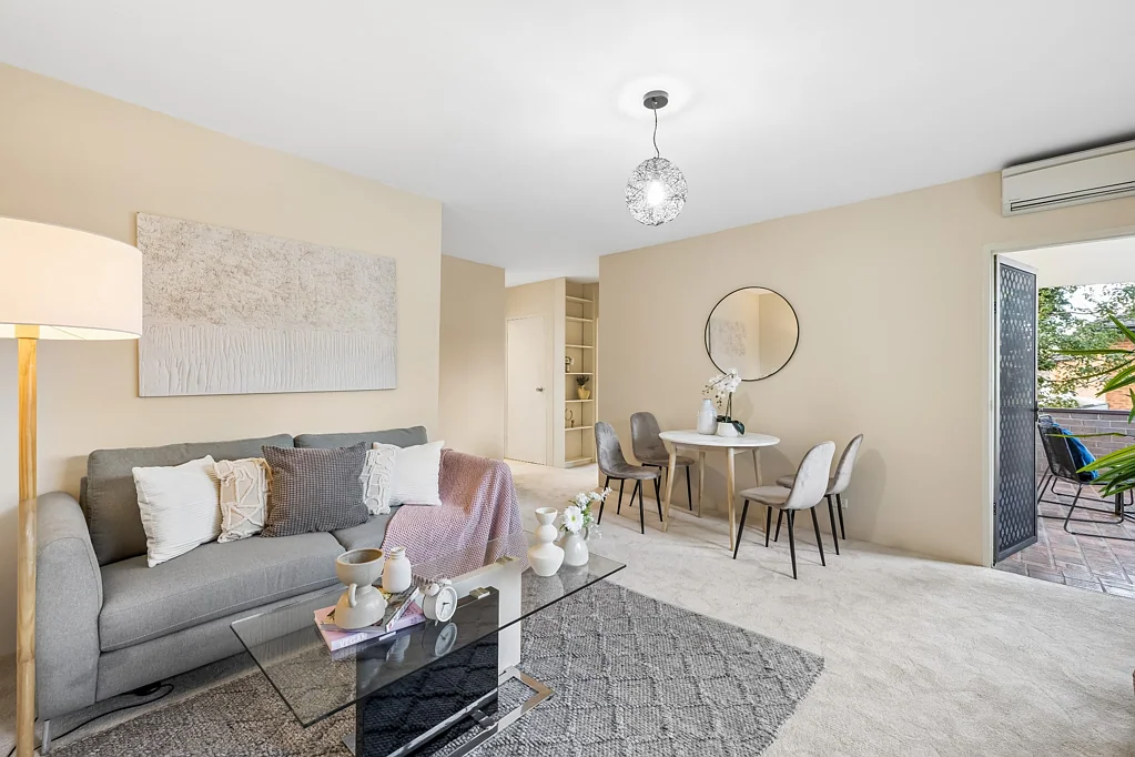 Ashfield 2 Slaapkamer Private and Peaceful Rear Position With Convenient Location