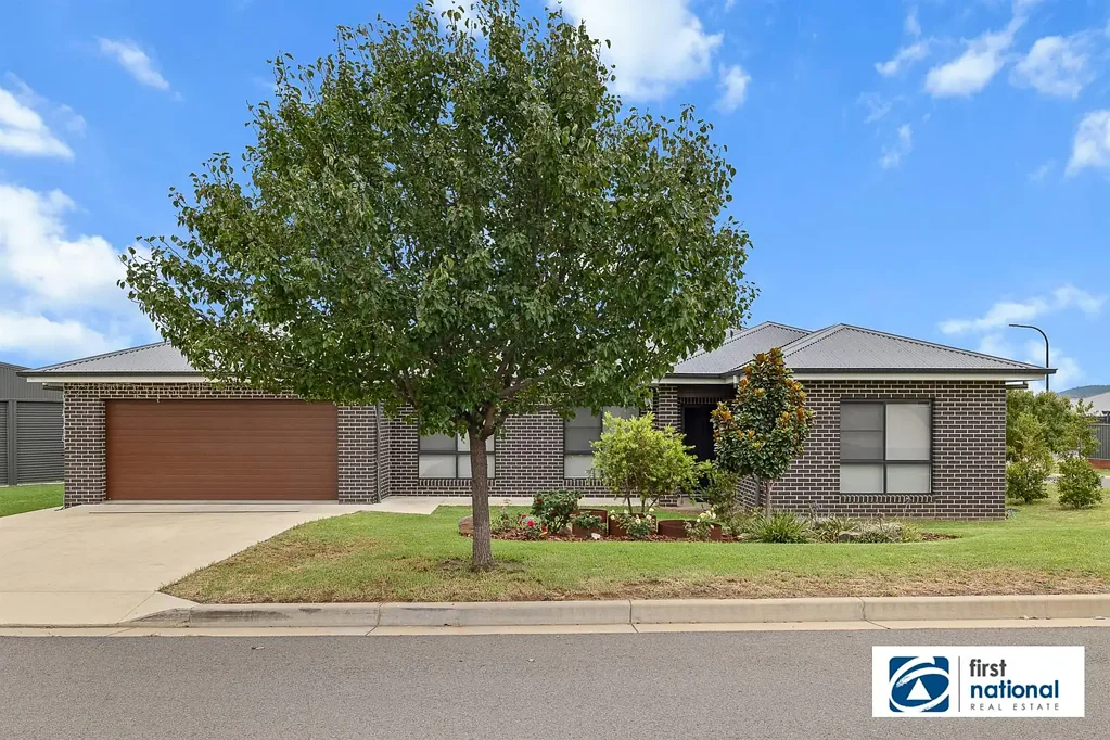 Tamworth 4房  CALALA – Luxury Living With Abundance Of Storage.