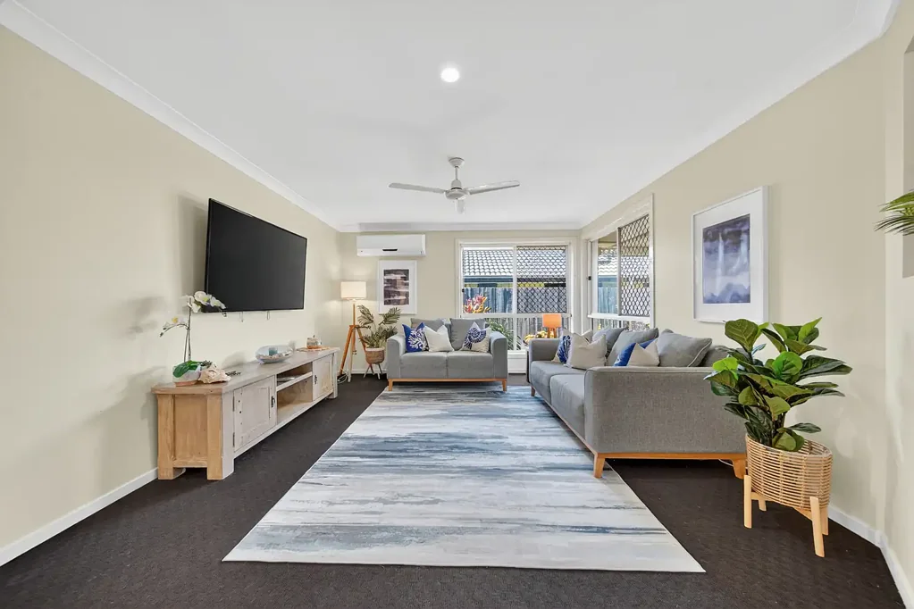 78 Lake Manchester Street, Logan Reserve, QLD 4133