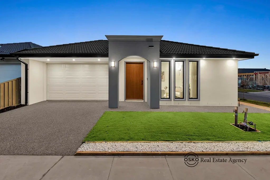 2 Karachi Avenue, Mount Cottrell, VIC 3024