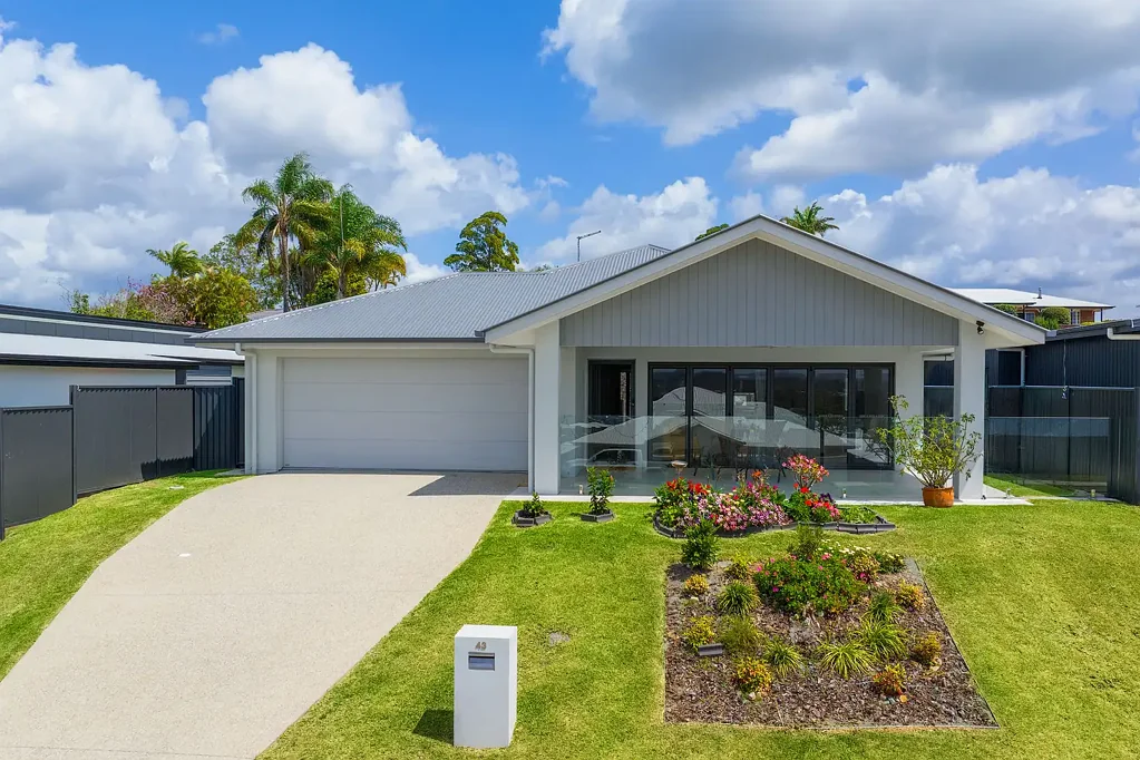 43 Brickfields Crescent, Southside, QLD 4570, 3 rūma, 2 rūma horoi, House