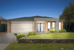 11 Garden View Drive, Tarneit