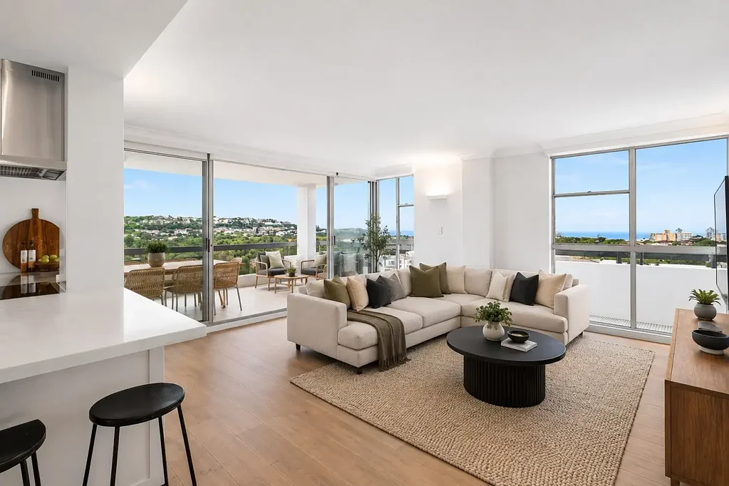 Panoramic Ocean Views & Effortless Coastal Living