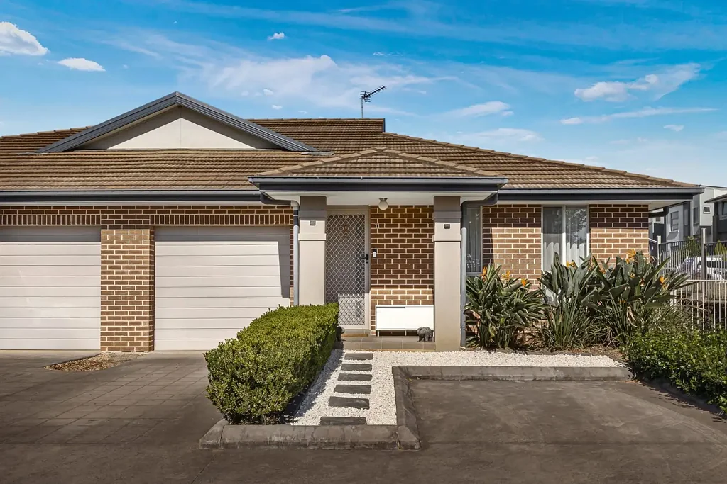 Contemporary Family Home | Prime Schofields Location!