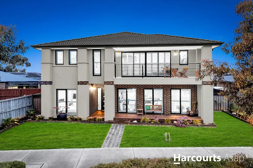 Officer 6 Bedroom Discover Your Family’s Forever Home – Space, Luxury & Comfort Perfectly Combined