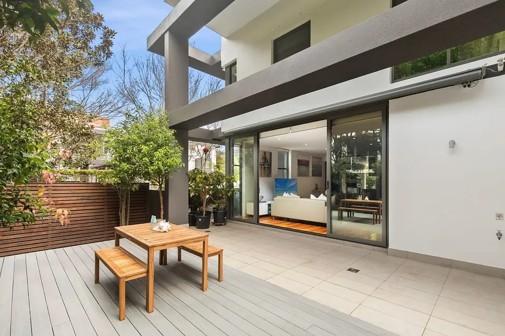 Balgowlah 3Kwarto North-East Light and Village Convenience