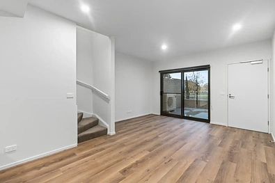 4/181 Sutherland Crescent, Taylor, ACT 2913, 3 Bedrooms, 2 Bathrooms, Townhouse