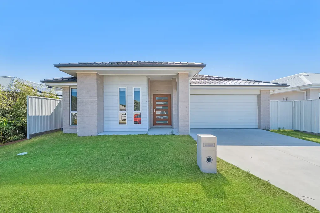 153 Scarborough Way, Dunbogan, NSW 2443