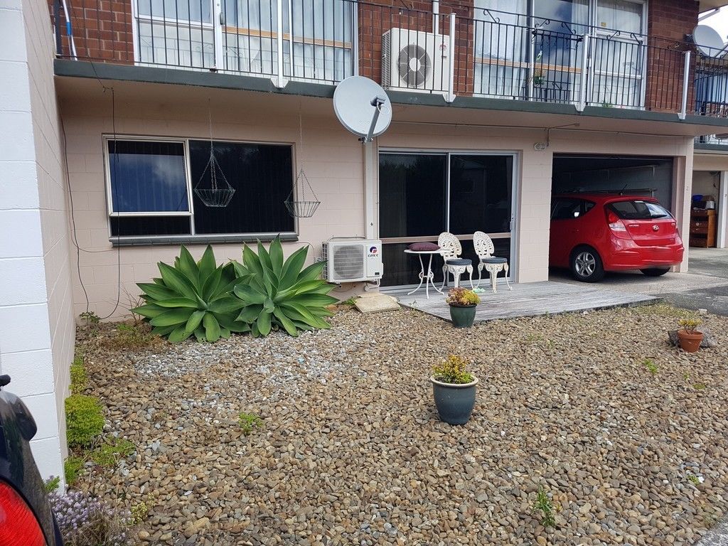 2/8 Cooke Street, Avenues, Whangarei, 2 chambres, 1 salles de bain