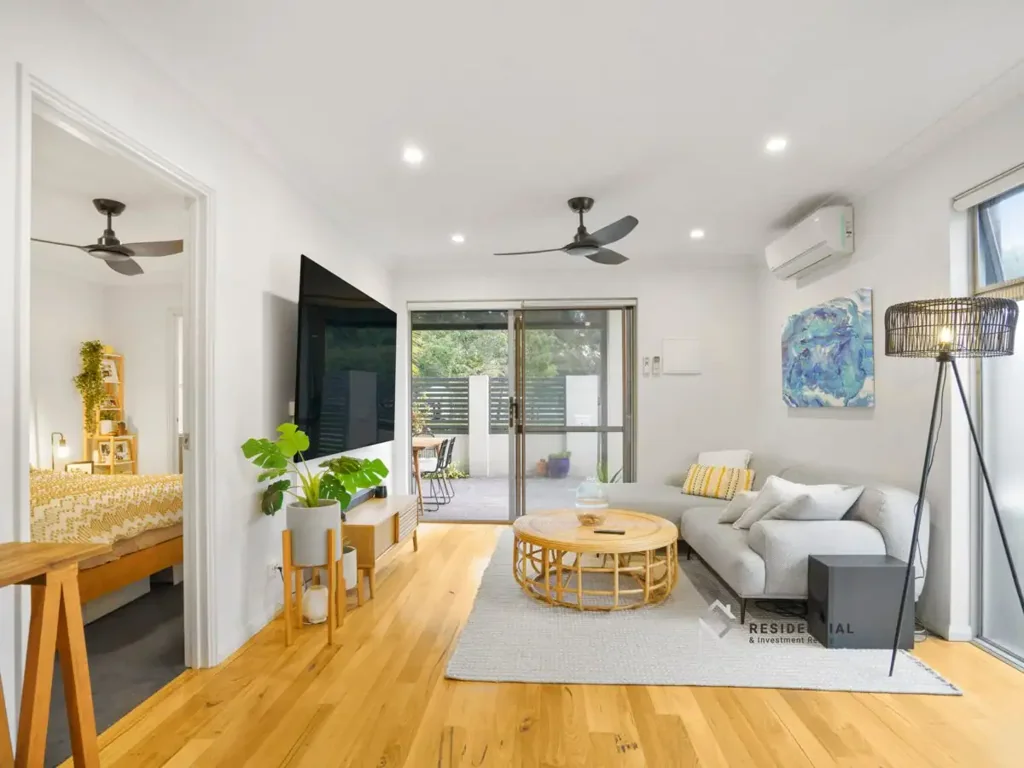 3/16 King George Street, Innaloo, WA 6018