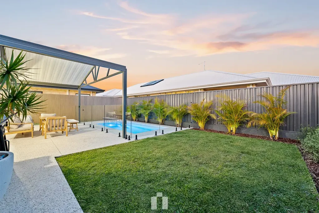 Treeby 3 Bedroom Your Own Private Resort Awaits